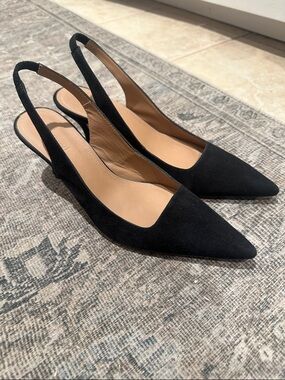 Flattered Black Pointed Slingback Heels